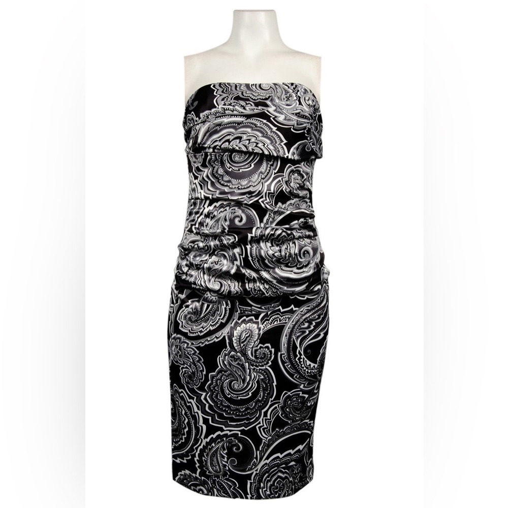 Strapless paisley print dress